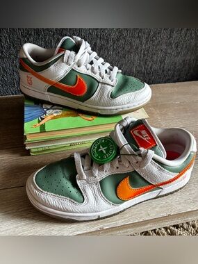 Nike Dunk Low SE NY Vs NY leather sneakers